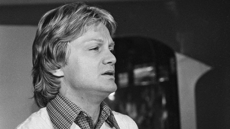 Un Claude François "un peu énervé" dans une archive de l’émission Tempo qui ne laissera pas indifférent