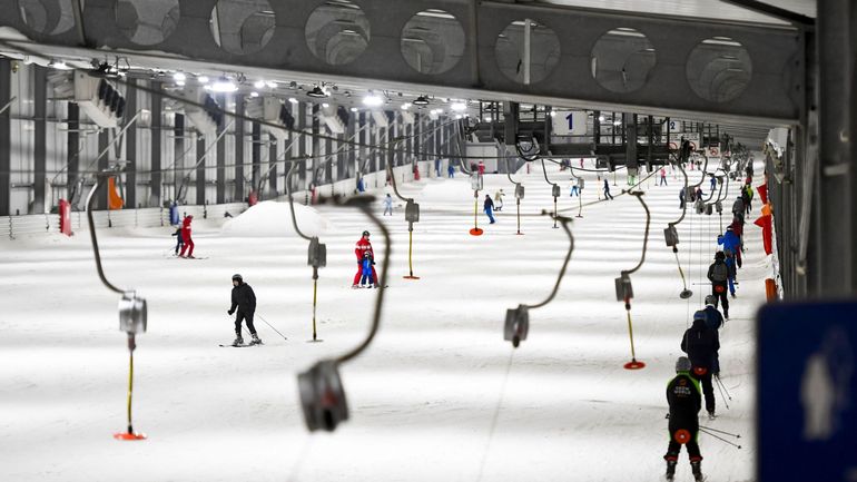 Ski indoor : la société de Marc Coucke SnowWorld fusionne avec la britannique Snowcentres