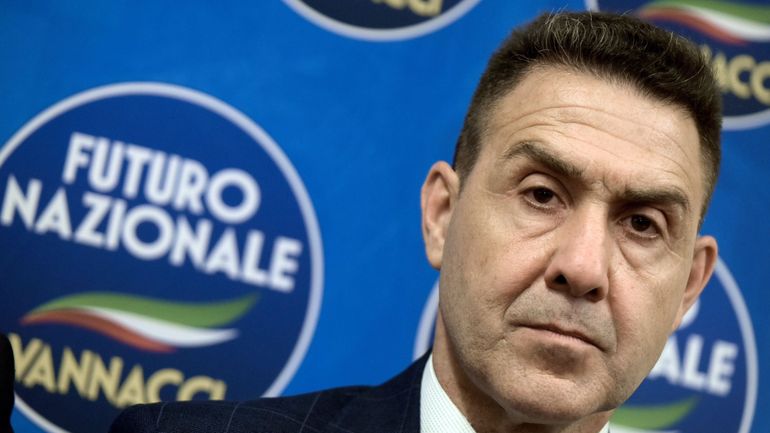 Qui est le général à la retraite Roberto Vannacci, le nouveau visage de l'extrême-droite italienne ?