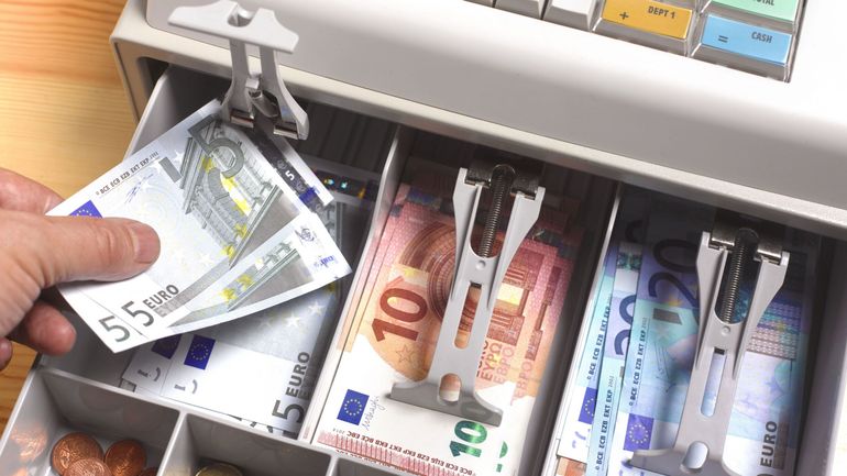Ouverture des magasins le dimanche : une obligation qui nuira à "l'Horeca et aux petits indépendants", estime Gondola