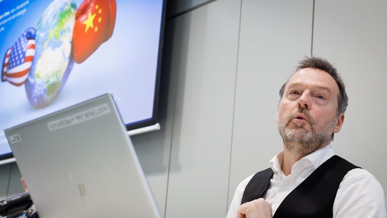 Rapport annuel de la Banque nationale : un nouvel effort budgétaire de 3 ou 4 milliards "ne suffira pas", prévient le gouverneur