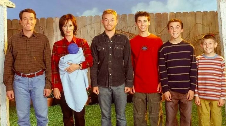 Malcolm, la série culte des années 2000, dévoile un premier teaser pour son retour