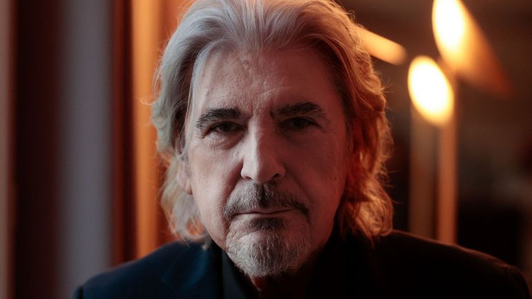 Serge Lama convoque, pour la première fois, ses poètes préférés dans un nouvel album