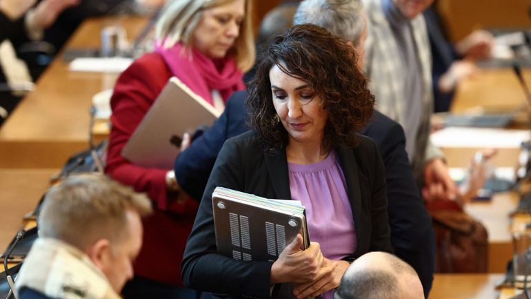 Grève nationale : le groupe PS quitte la plénière du Parlement wallon "en soutien aux travailleurs"