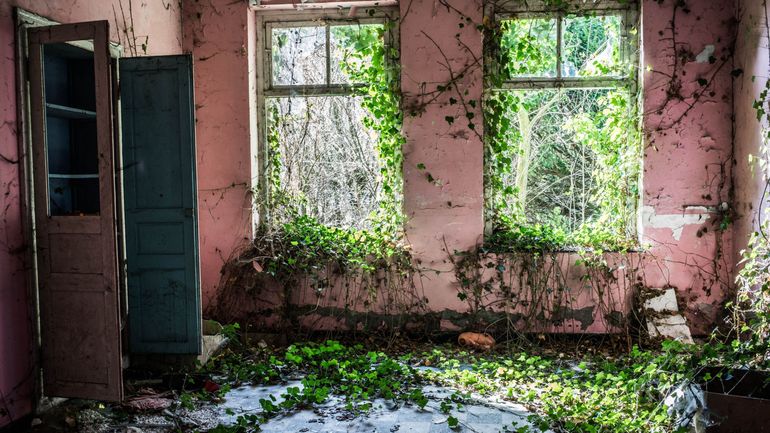 Les trois règles d’or de Silent Jill quand on fait de l’urbex