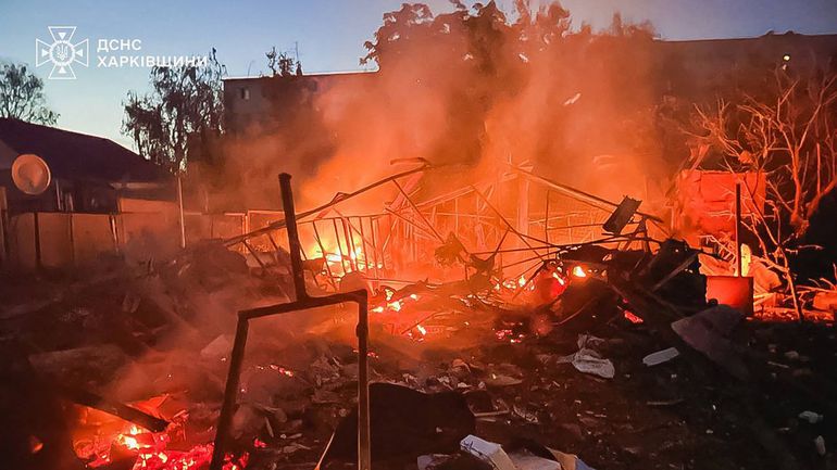 Guerre en Ukraine : Moscou bombarde les régions de Kharkiv et Zaporijjia, au moins 5 morts
