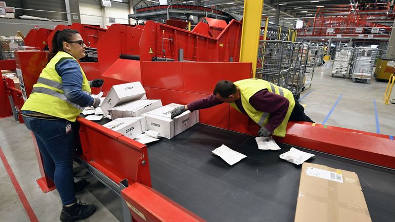 300.000 colis par jour : on a visité le plus grand centre de tri du Benelux