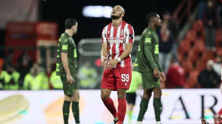 Complètement Foot : Laurent Ciman évoque le tirage des Diables, le Standard cale à nouveau et Anderlecht sur le podium Complètement Foot : Laurent Ciman évoque le tirage des Diables, le Standard cale à nouveau et Anderlecht sur le podium