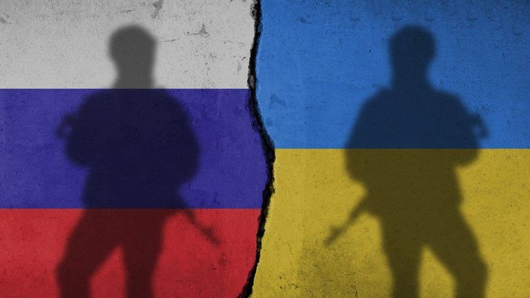 Guerre en Ukraine : Kiev frappe une raffinerie près de Krasnodar, Moscou la région de Zaporijjia