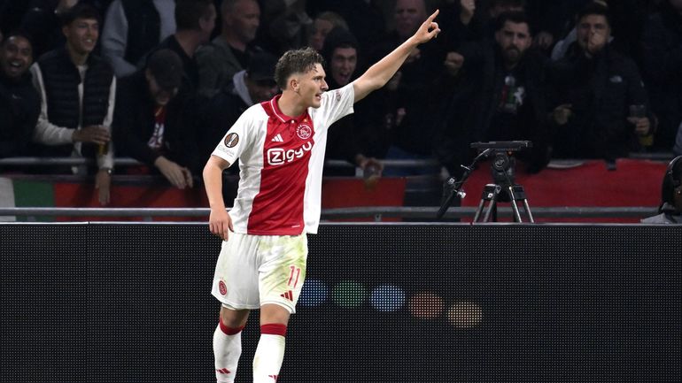 Assist de Mokio, but délicieux de Godts : les Belges de l'Ajax brillent (encore) de mille feux