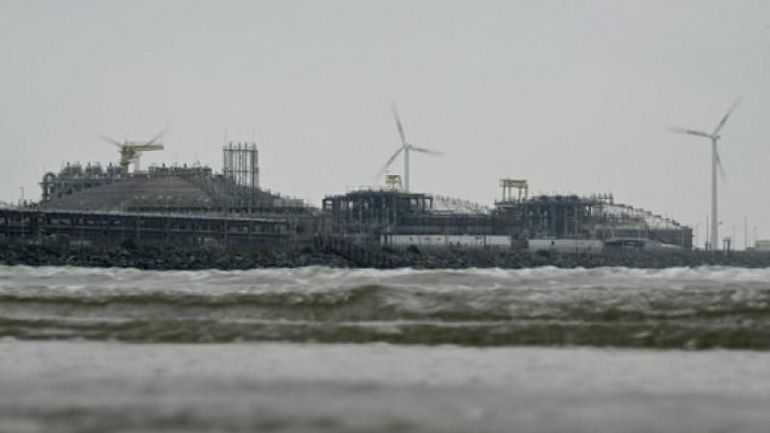 Le Parlement européen veut accélérer la sortie des hydrocarbures russes, la Russie est toujours "l’un des principaux producteurs" malgré les sanctions dit Poutine