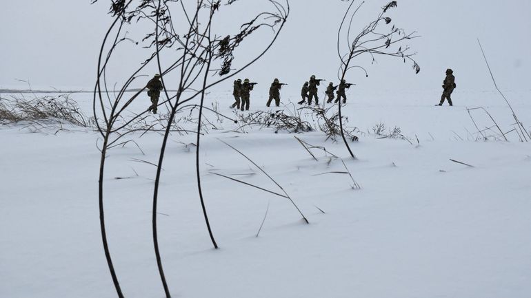 Guerre en Ukraine : Kiev ordonne l'évacuation de localités proches de la frontière biélorusse