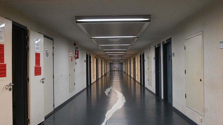 Une grève de 24 heures en cours dans les prisons pour dénoncer "une privatisation insidieuse" des services publics