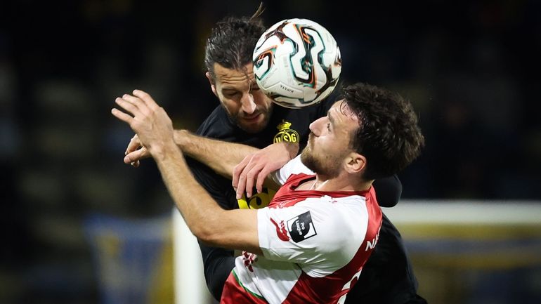 Direct audio Coupe de Belgique, Union Saint-Gilloise - Zulte Waregem : 0-1, Ujka ouvre le score sur coup de coin