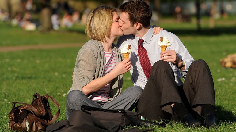 Une étude britannique affirme que le premier baiser remonte à plus de 21 millions d’années