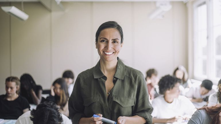 Économies dans l'enseignement : le gouvernement décide des mesures d'accompagnement