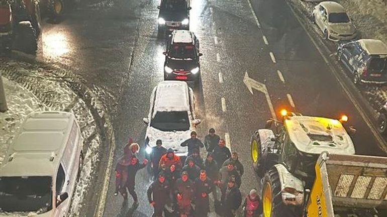 Courrière, Fosses-La-Ville, les actions des agriculteurs belges se poursuivent pour dénoncer Mercosur