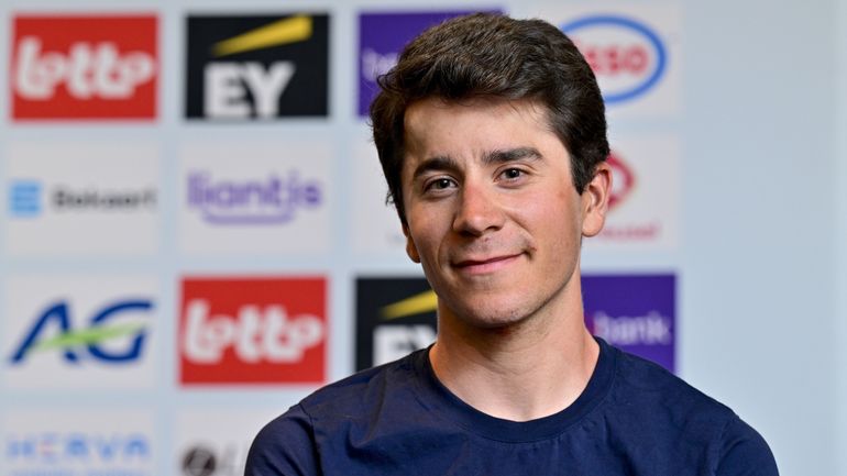 Cian Uijtdebroeks découvrira le Tour de France la saison prochaine avec Movistar