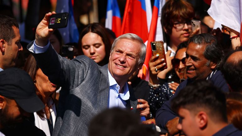 Élection présidentielle au Chili ce dimanche : le leader d’extrême-droite Jose Antonio Kast part grand favori Élection présidentielle au Chili ce dimanche : le leader d’extrême-droite Jose Antonio Kast part grand favori