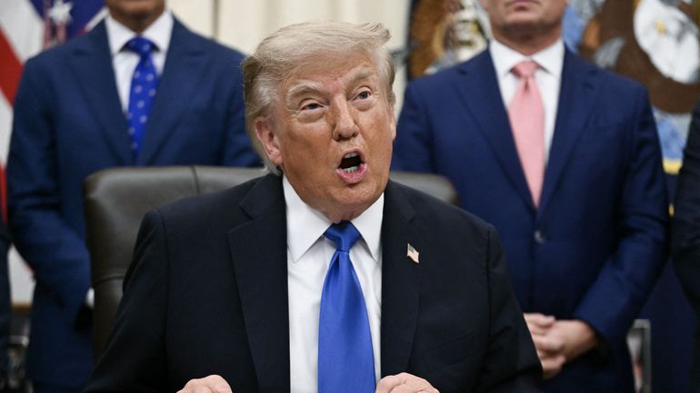 Guerre au Moyen-Orient : Donald Trump se dit prêt à frapper à nouveau l'Iran "à tout moment"