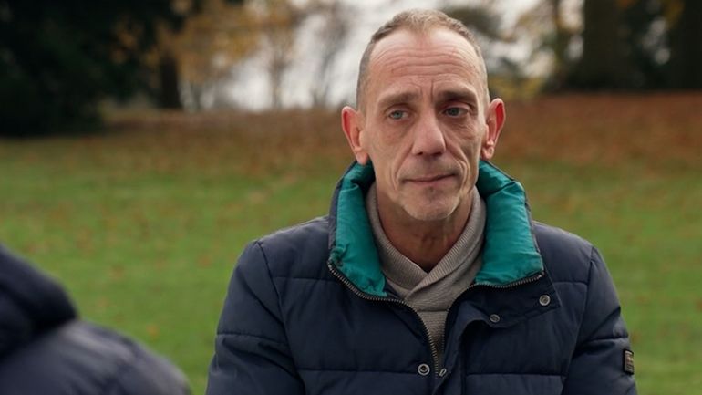 "Je ne veux pas me retrouver à la rue avec mes enfants" : Patrick témoigne pour Viva for Life "Je ne veux pas me retrouver à la rue avec mes enfants" : Patrick témoigne pour Viva for Life