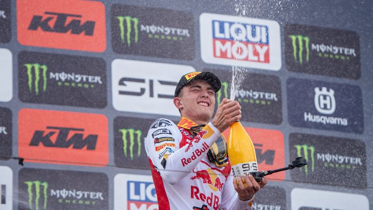 MXGP/MX2 – GP de Lettonie : Lucas Coenen (MXGP) et Sacha Coenen (MX2) remportent leur course de qualification