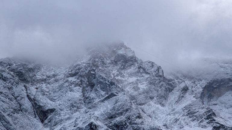 Réchauffement climatique : une étude prévoit la disparition de milliers de glaciers Réchauffement climatique : une étude prévoit la disparition de milliers de glaciers