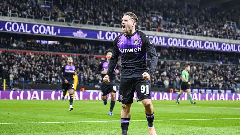 Direct audio et commenté : Anderlecht – Malines : Cvetkovic replace les Mauves aux commandes