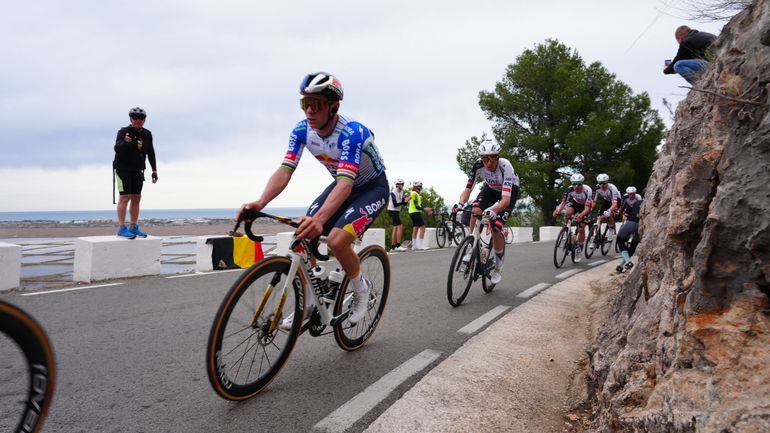 Tour de Catalogne, 4e étape : arrivée au sommet annulée à cause du vent, Evenepoel bien au départ malgré sa chute (Direct vidéo 15h20)