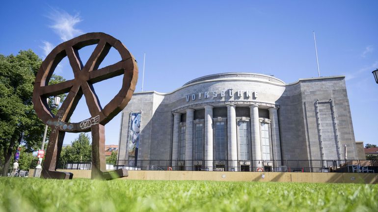 Berlin : la Volksbühne annule un événement réservé aux enfants noirs après des menaces racistes