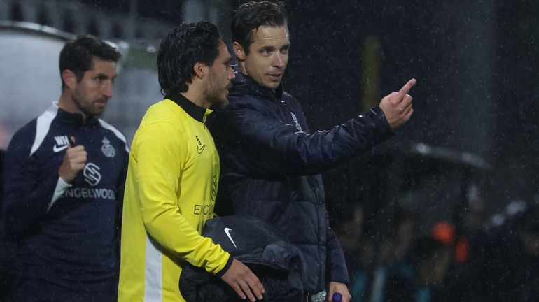 Zulte Waregem – Union Saint-Gilloise : enchaîner avec un calendrier infernal et ne pas perdre de points (Direct audio et direct commenté 16h) Zulte Waregem – Union Saint-Gilloise : enchaîner avec un calendrier infernal et ne pas perdre de points (Direct audio et direct commenté 16h)