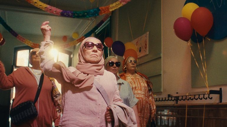 Dans son film "Les Baronnes", Nabil Ben Yadir raconte "un Molenbeek vu de l’intérieur" Dans son film "Les Baronnes", Nabil Ben Yadir raconte "un Molenbeek vu de l’intérieur"