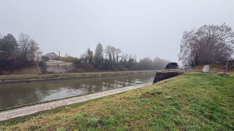 Bernissart : le pont de la chaussée de Belle-Vue ne sera pas reconstruit Bernissart : le pont de la chaussée de Belle-Vue ne sera pas reconstruit