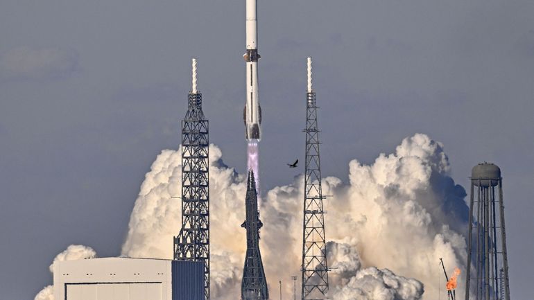 Blue Origin annonce un vol spatial inédit avec, pour la première fois, la participation d'une personne en fauteuil roulant