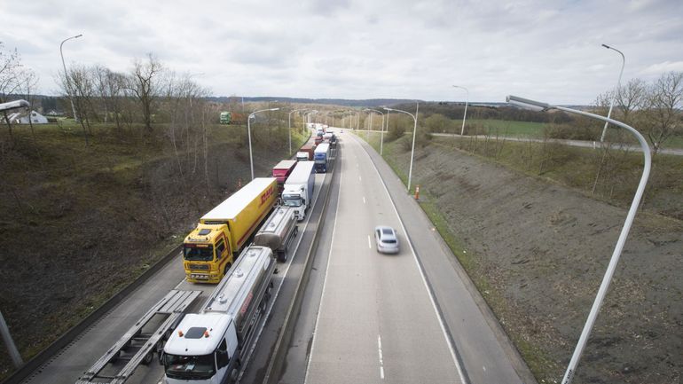Le 1er juillet, Bruxelles et la Wallonie augmentent les tarifs de la redevance kilométrique