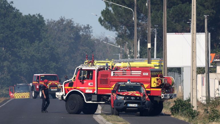 France : deux pompiers décèdent dans un incendie près de l'aéroport de Bordeaux