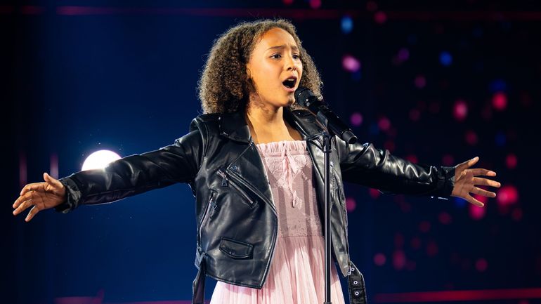 The Voice Kids : Camilia surprend tout le monde avec une ballade émouvante et puissante The Voice Kids : Camilia surprend tout le monde avec une ballade émouvante et puissante