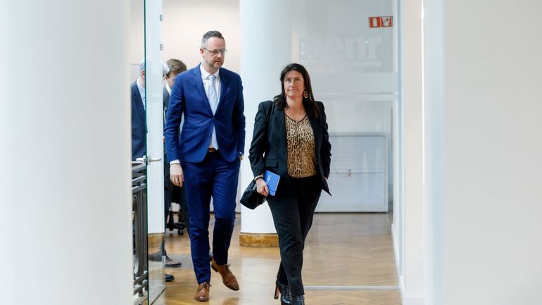 Réforme des médias de proximité : le PS réclame l'organisation d'"assises des médias" plutôt qu'un débat limité aux aides à la presse