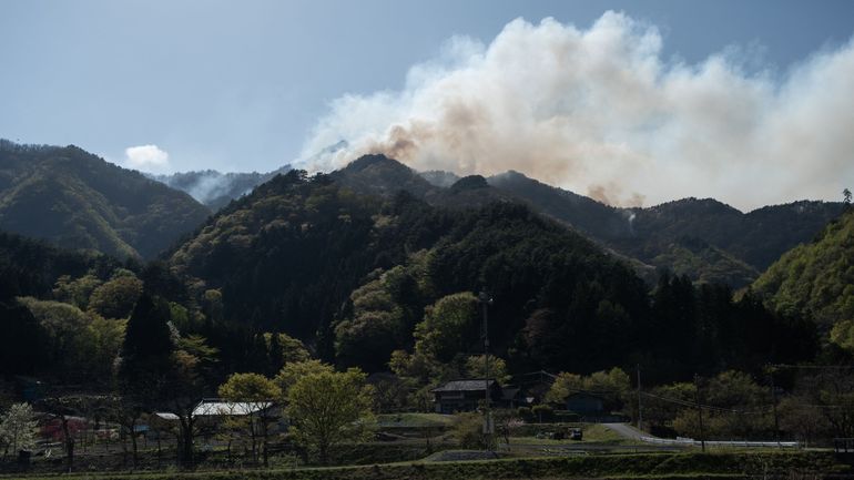 Des incendies font rage dans le nord du Japon pour le sixième jour consécutif