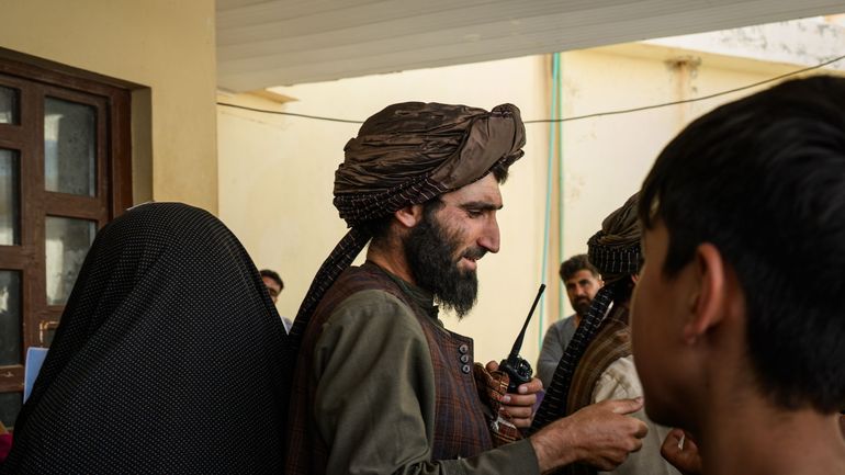 Cinq talibans obtiennent un visa belge d'un jour, probablement ce mardi, pour négocier le rapatriement des demandeurs d'asile afghans