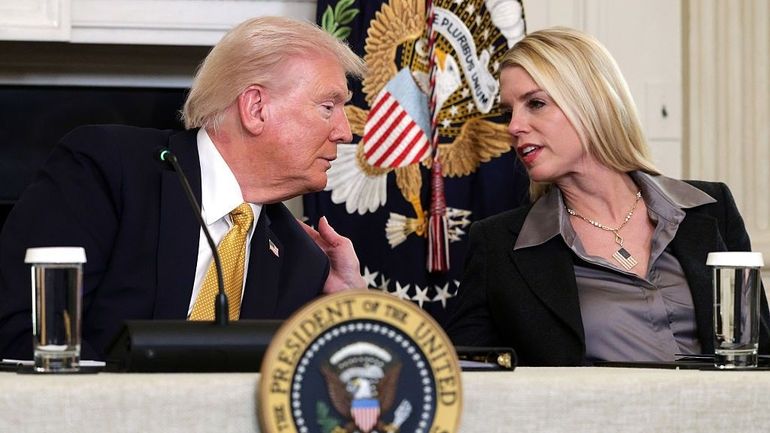 Donald Trump annonce le départ de Pam Bondi de son poste de procureure générale
