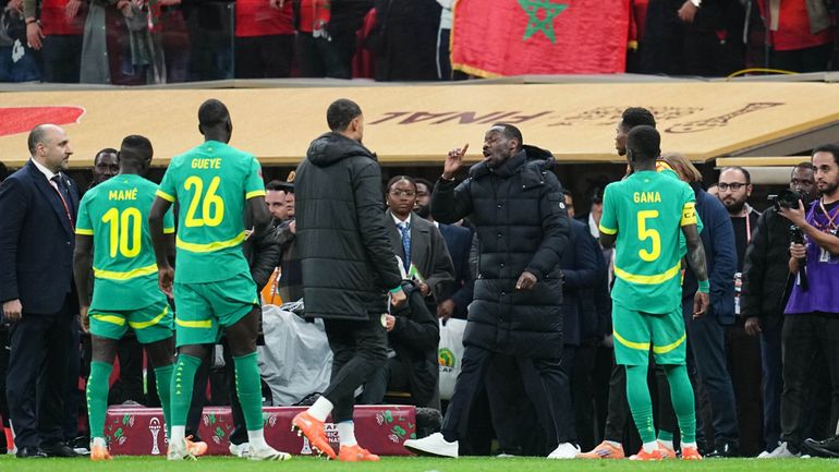 Quelles sanctions pour le Sénégal après avoir quitté la pelouse en finale de la CAN face au Maroc ?