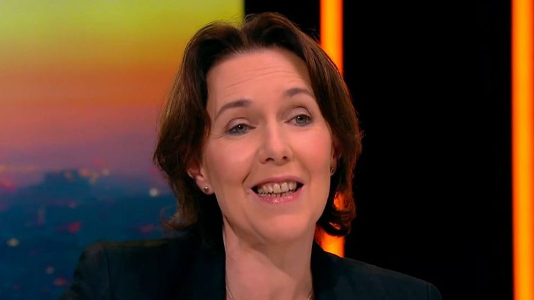 "Mon bébé, c’est le bouquin et personne ne peut y toucher" : Barbara Abel évoque "Ici s’arrête le monde", son roman apocalyptique, et son chemin jusqu’à Hollywood