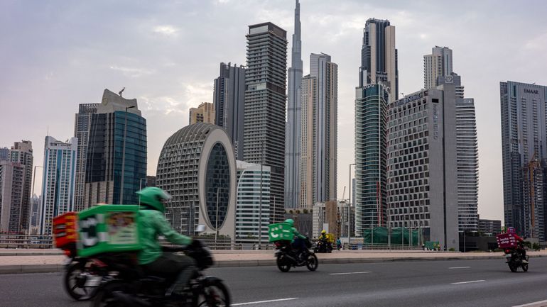 Conflit au Moyen-Orient : la Défense rapatriera des Belges coincés aux Émirats arabes unis jusqu'à Bruxelles