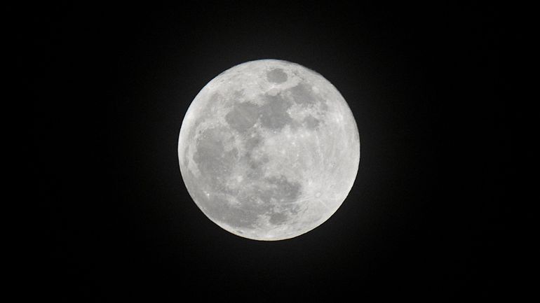 La Nasa annonce suspendre son projet de station en orbite lunaire au profit d'une base sur la lune