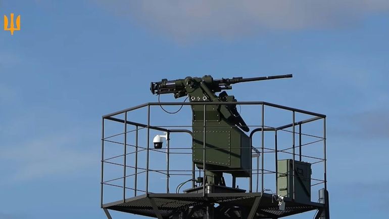 L'Ukraine dit utiliser des mitrailleuses robotisées pilotées par l'IA contre des drones russes