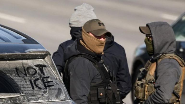 Police de l'immigration aux USA : une cour fédérale bloque une loi californienne sur l'obligation des agents de s'identifier