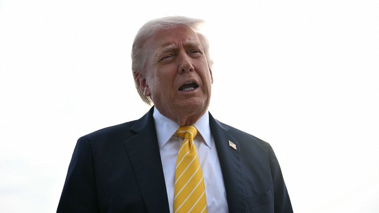 Donald Trump suspend les escortes de bateaux dans le détroit d'Ormuz "pendant une courte période"