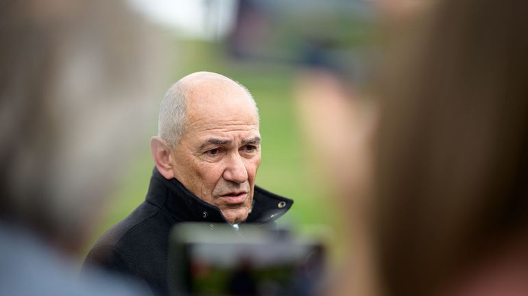 Slovénie : le chef de la droite nationaliste Janez Jansa annonce un accord de coalition