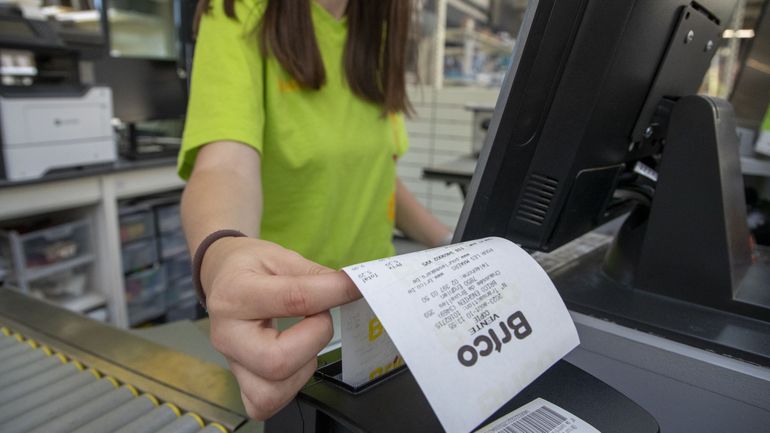 Brico : une dizaine de magasins passeront sous franchise d’ici l’été